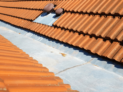 About Leaking Skylight Repair Pros Griswold, IA